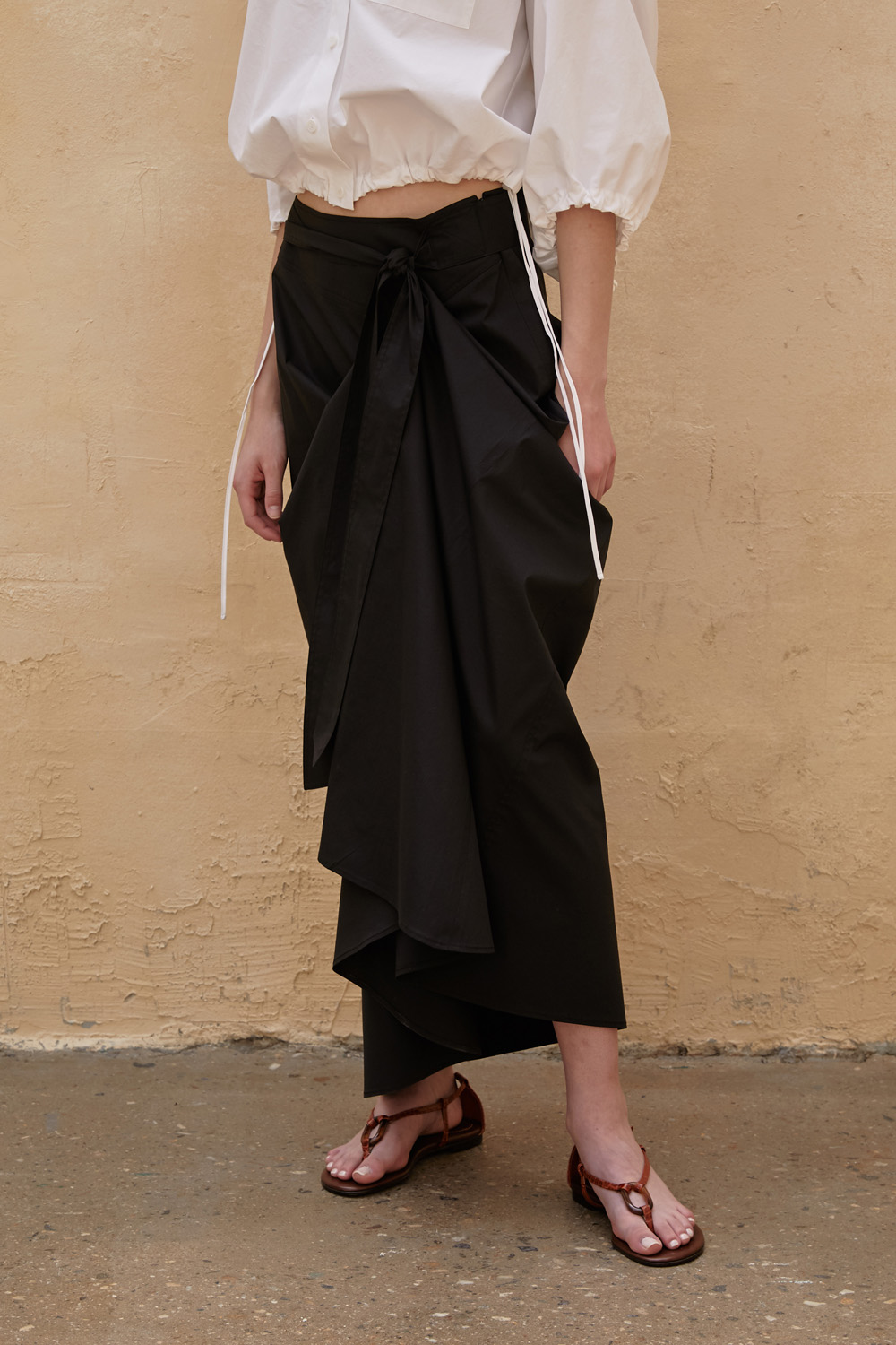 SOLD OUT *** Skirt A-Line Atypical Black